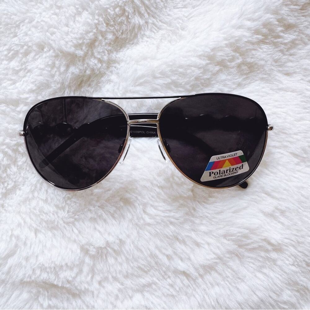 Brooklyn Black Sleek Aviator Sunglasses